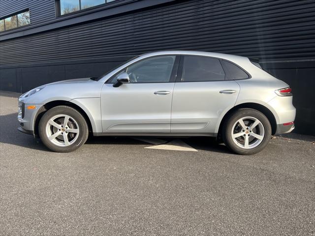 2021 porsche macan base