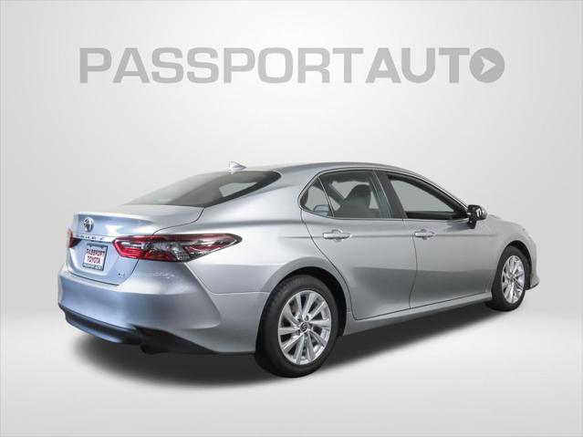 2023 toyota camry le
