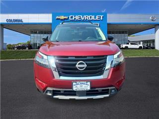 2022 Nissan Pathfinder sl