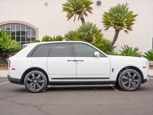 2021 rolls-royce cullinan base