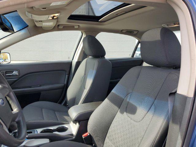 2010 ford fusion se