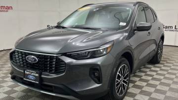 2023 ford escape plug-in hybrid base