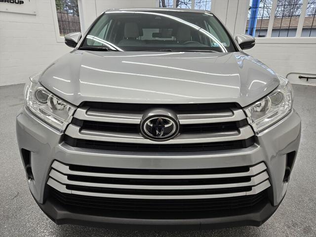 2019 toyota highlander le i4