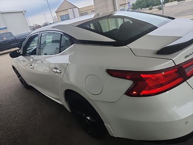 2017 nissan maxima 3.5 sr