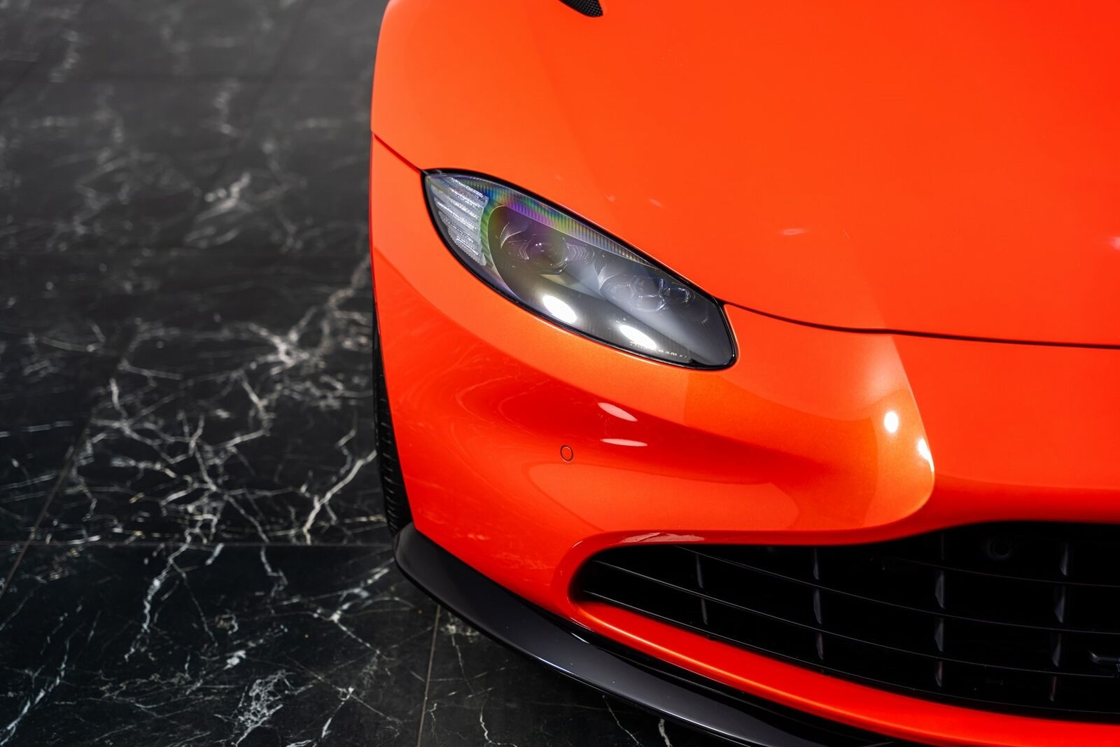 2022 aston martin vantage