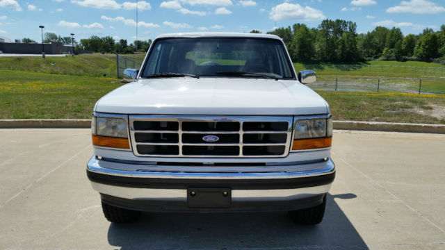 1994 ford bronco xlt sport utility 2-door 5.8l