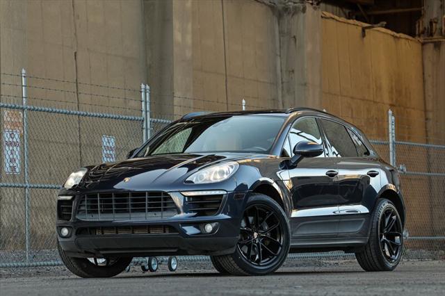 2017 porsche macan base