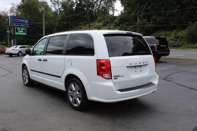 2014 dodge grand caravan avp/se