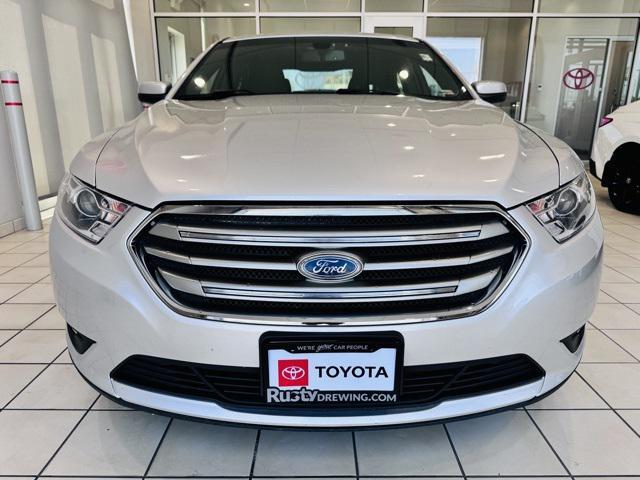2018 ford taurus sel
