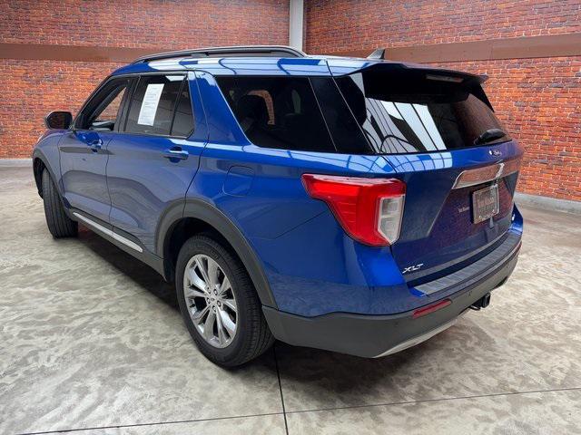 2021 ford explorer xlt