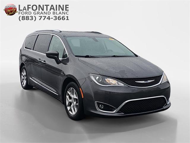 2018 chrysler pacifica touring-l plus
