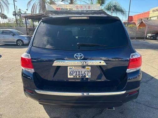 2011 toyota highlander