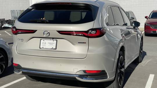 2024 Mazda CX-90