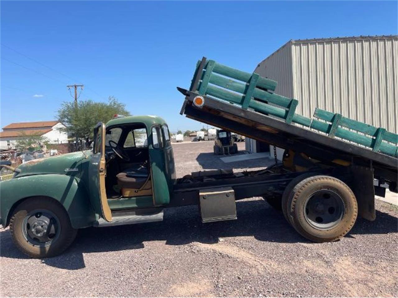 1952 chevrolet dump truck