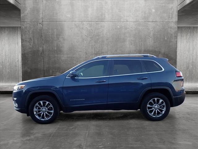 2021 jeep cherokee latitude lux