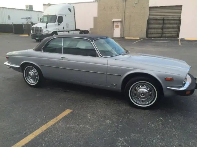 1977 jaguar xj6c