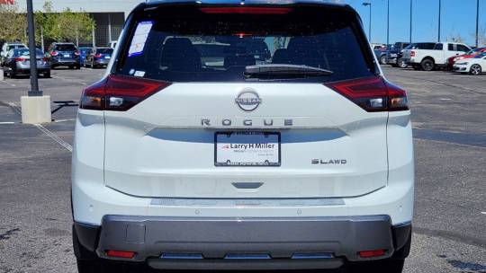 2024 Nissan Rogue