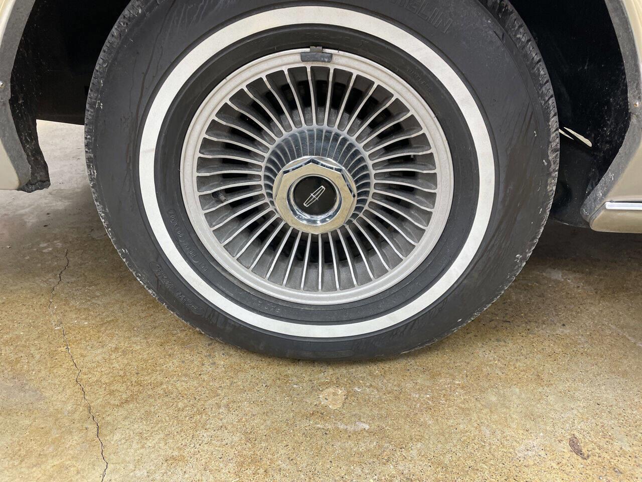 1978 lincoln mark v