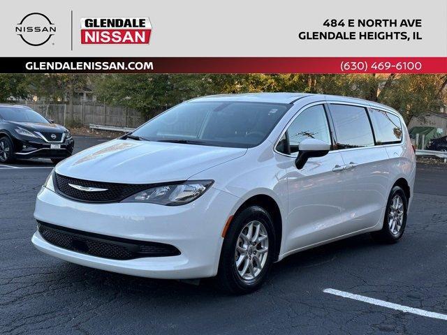 2022 chrysler voyager lx