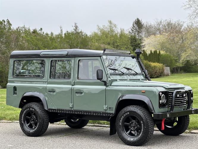 1993 land rover defender in southampton, new york
