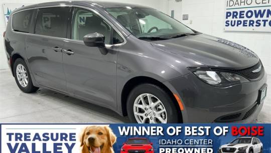 2023 Chrysler Voyager