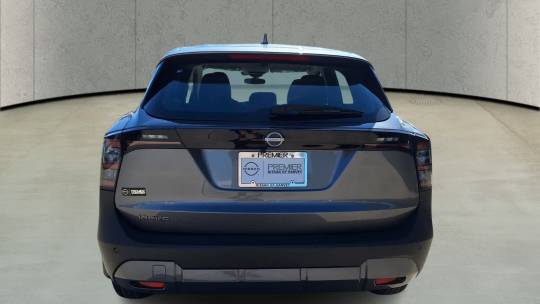 2025 Nissan Kicks