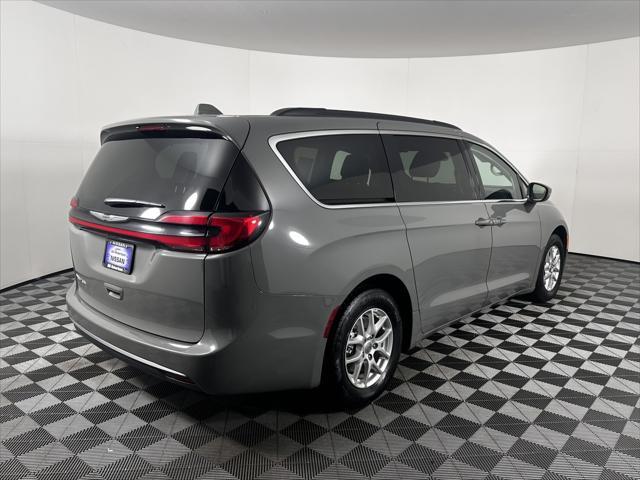2022 chrysler pacifica touring l
