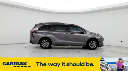 2021 Toyota Sienna