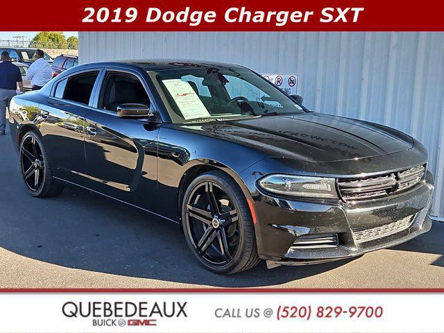 2019 dodge charger sxt
