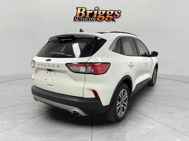 2021 ford escape sel