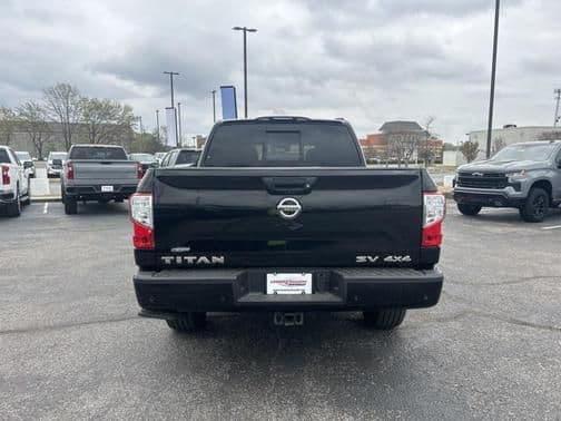 2021 nissan titan sv in huntsville, alabama