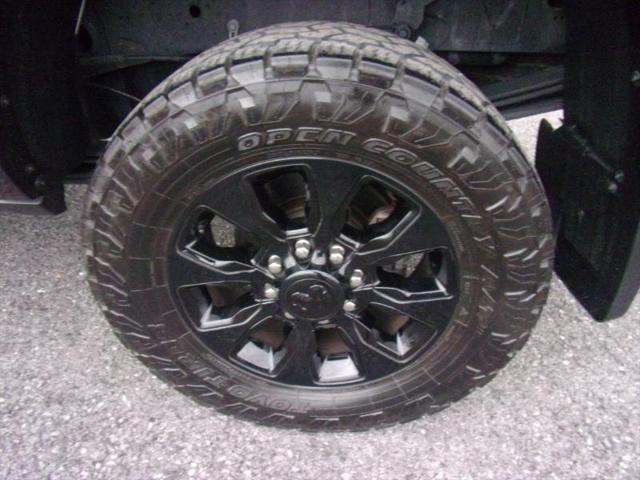 2022 ram 3500 limited 4x4 mega cab 6'4'' box