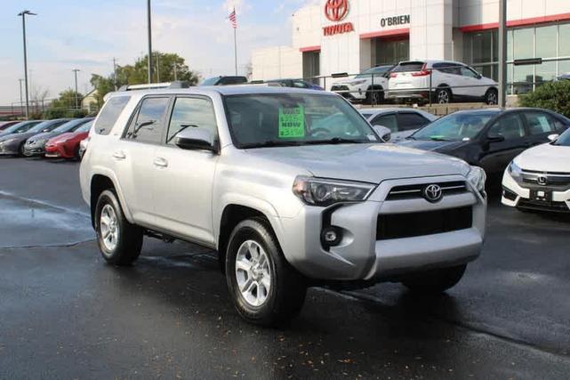 2022 toyota 4runner sr5