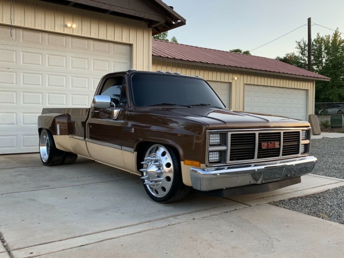 1981 gmc c3500 dually squarebody