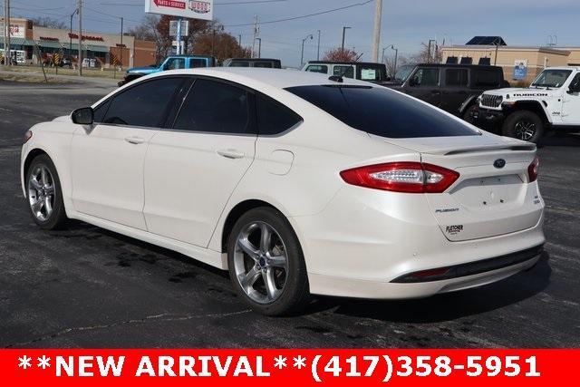 2013 ford fusion se