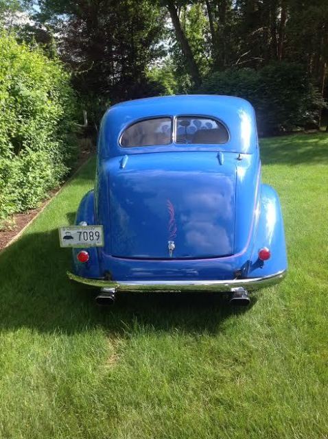 1937 ford tudor humpback sedan streetrod