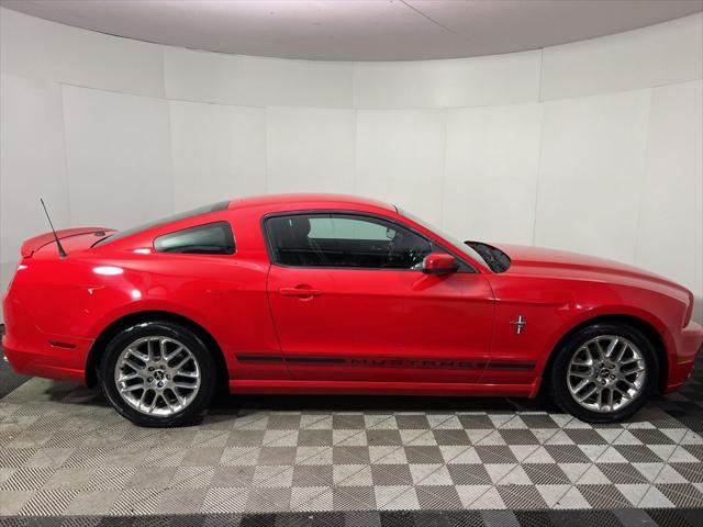 2013 ford mustang v6