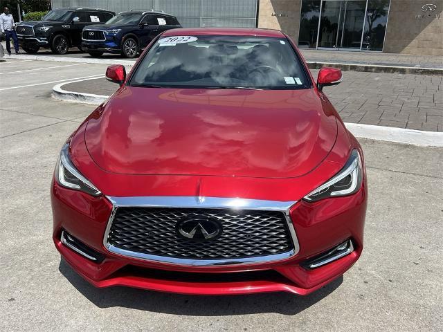 2022 infiniti q60 luxe