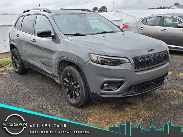 2023 jeep cherokee altitude