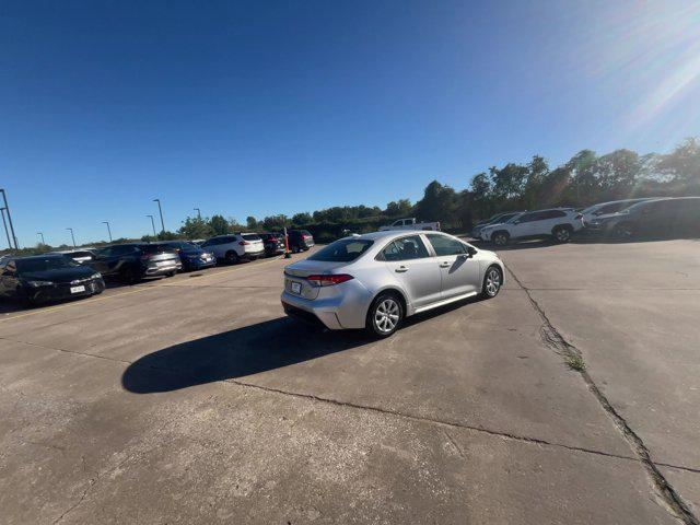 2023 toyota corolla le