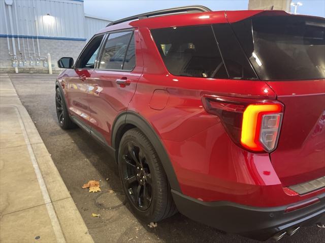 2023 ford explorer st