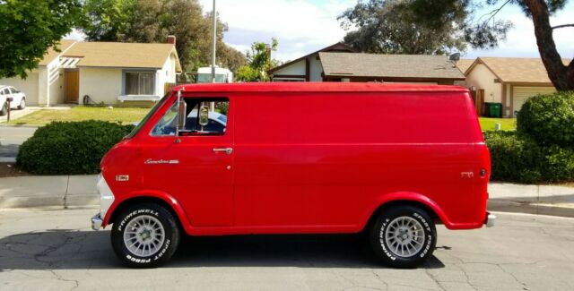 e100 econoline v8 motor runs and drives great family owned well taken care of
