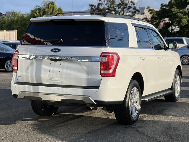 2018 ford expedition xlt
