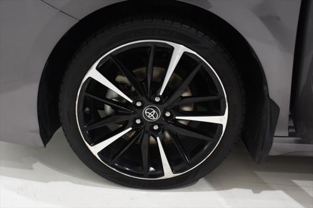 2019 toyota camry xse
