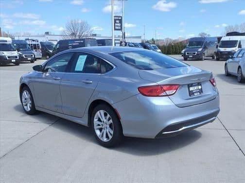 2015 chrysler 200 limited 4dr front-wheel drive sedan in iowa city, iowa