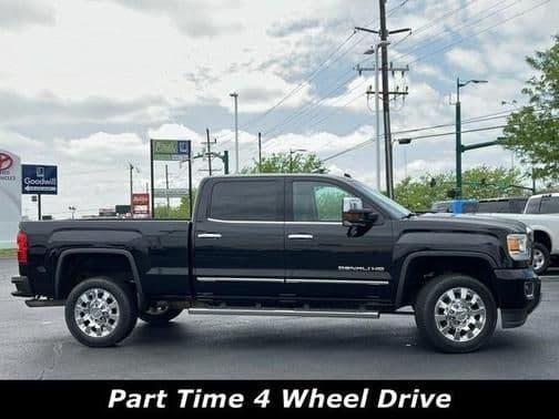 2015 gmc sierra 2500 denali in cementville, indiana