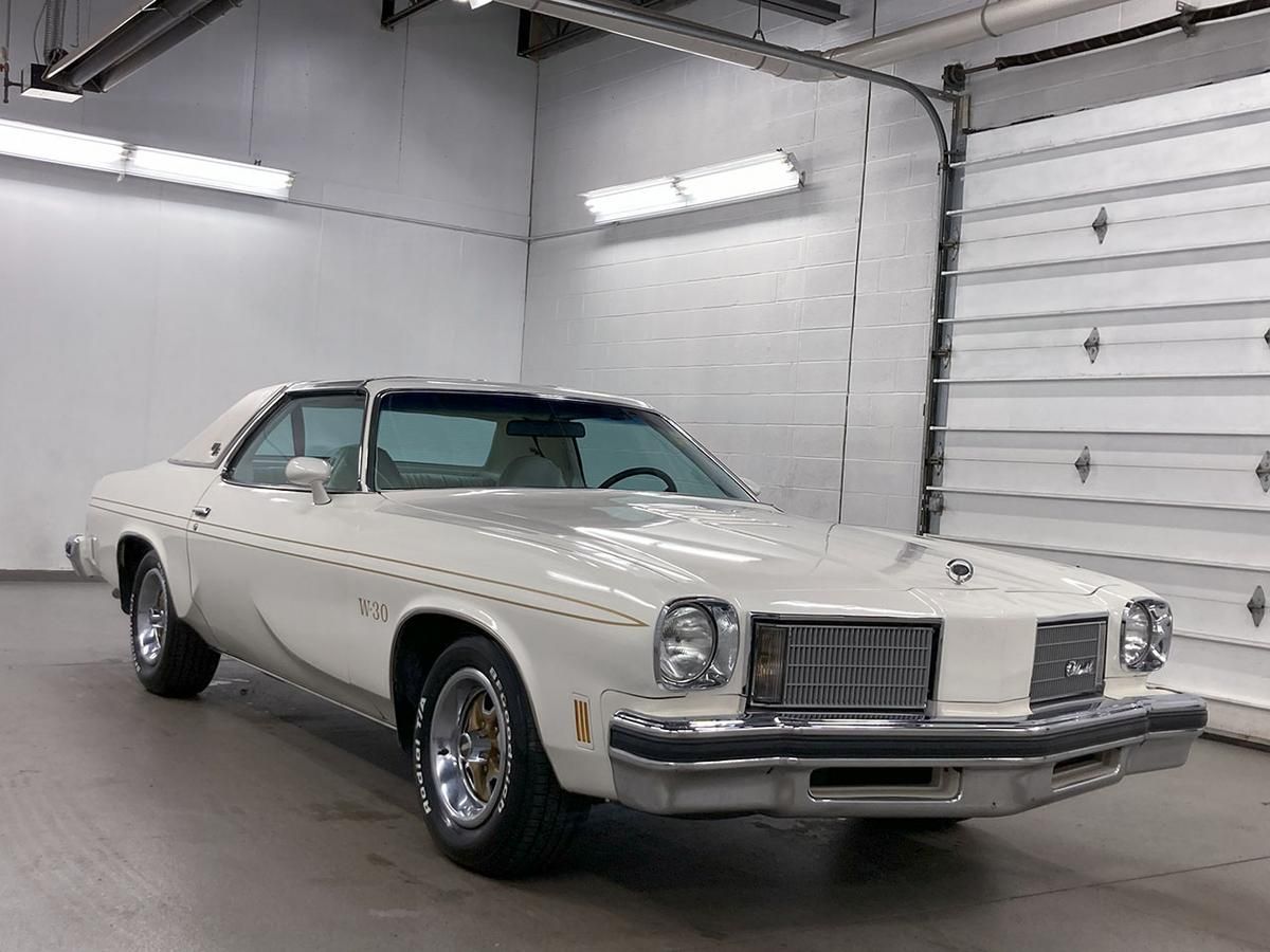 1975 oldsmobile hurst coupe