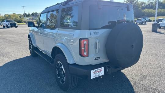 2023 Ford Bronco outer banks