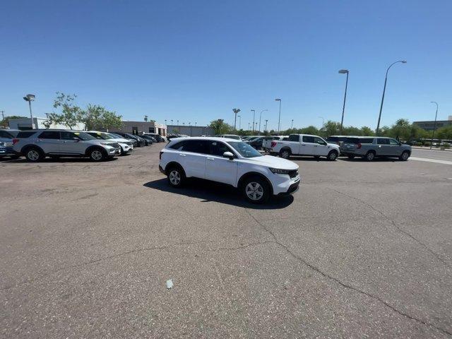 2023 kia sorento lx