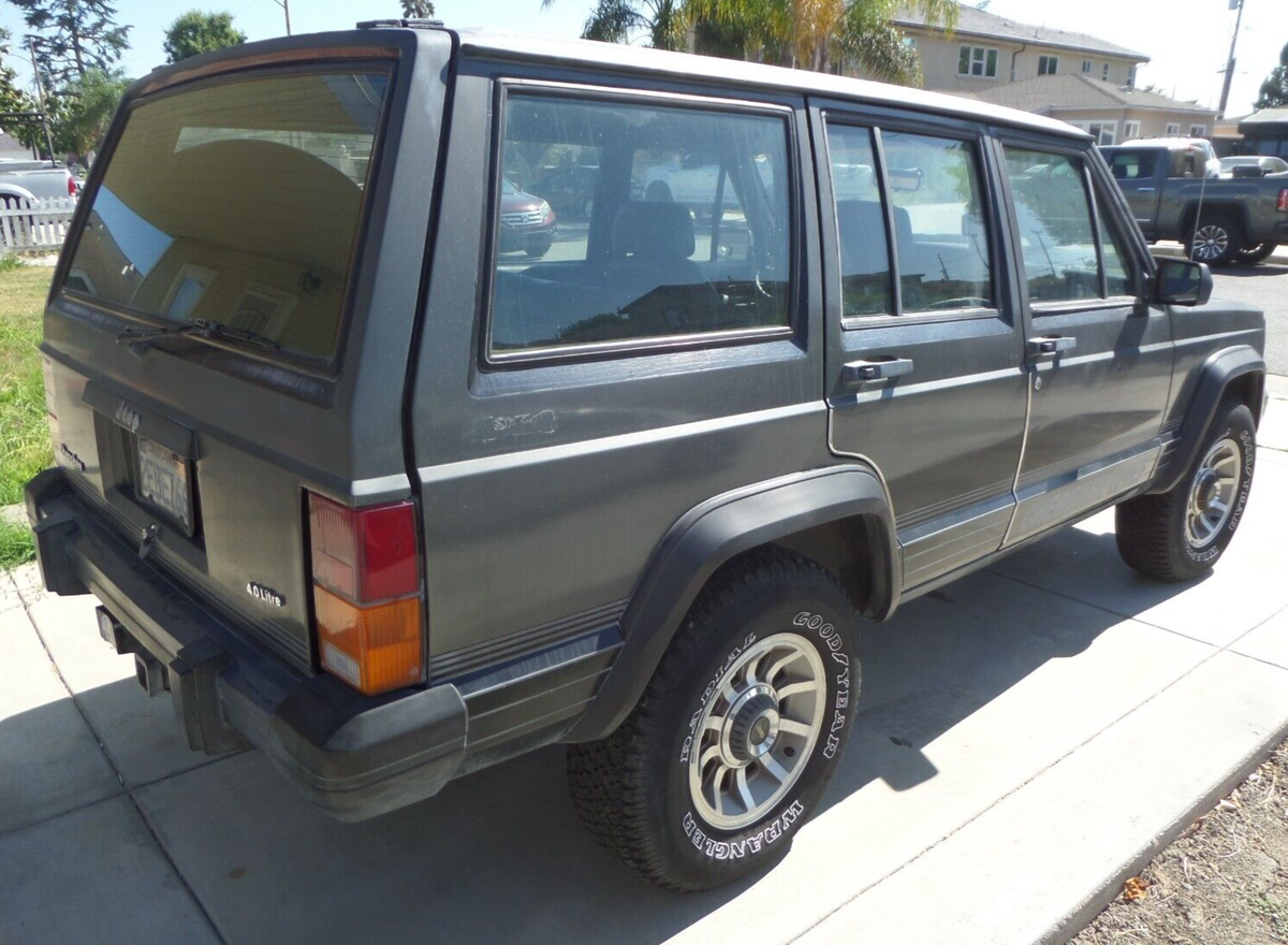1987 jeep cherokee xj 4.0l 4x4 project suv runs / drives / lien sale packet asis